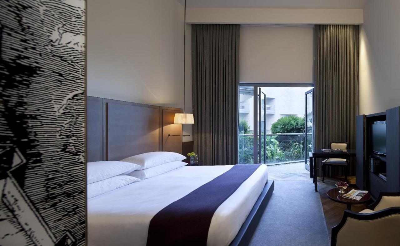 Deluxe room with Balcony and Old City View