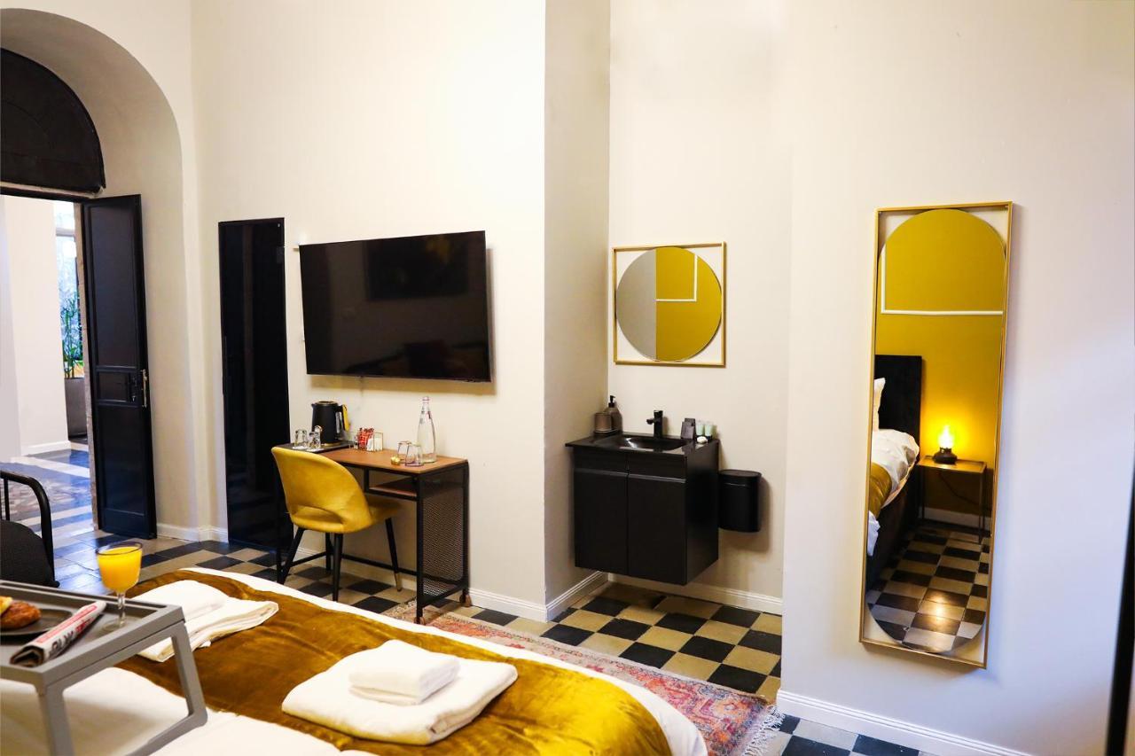 Standard Suite