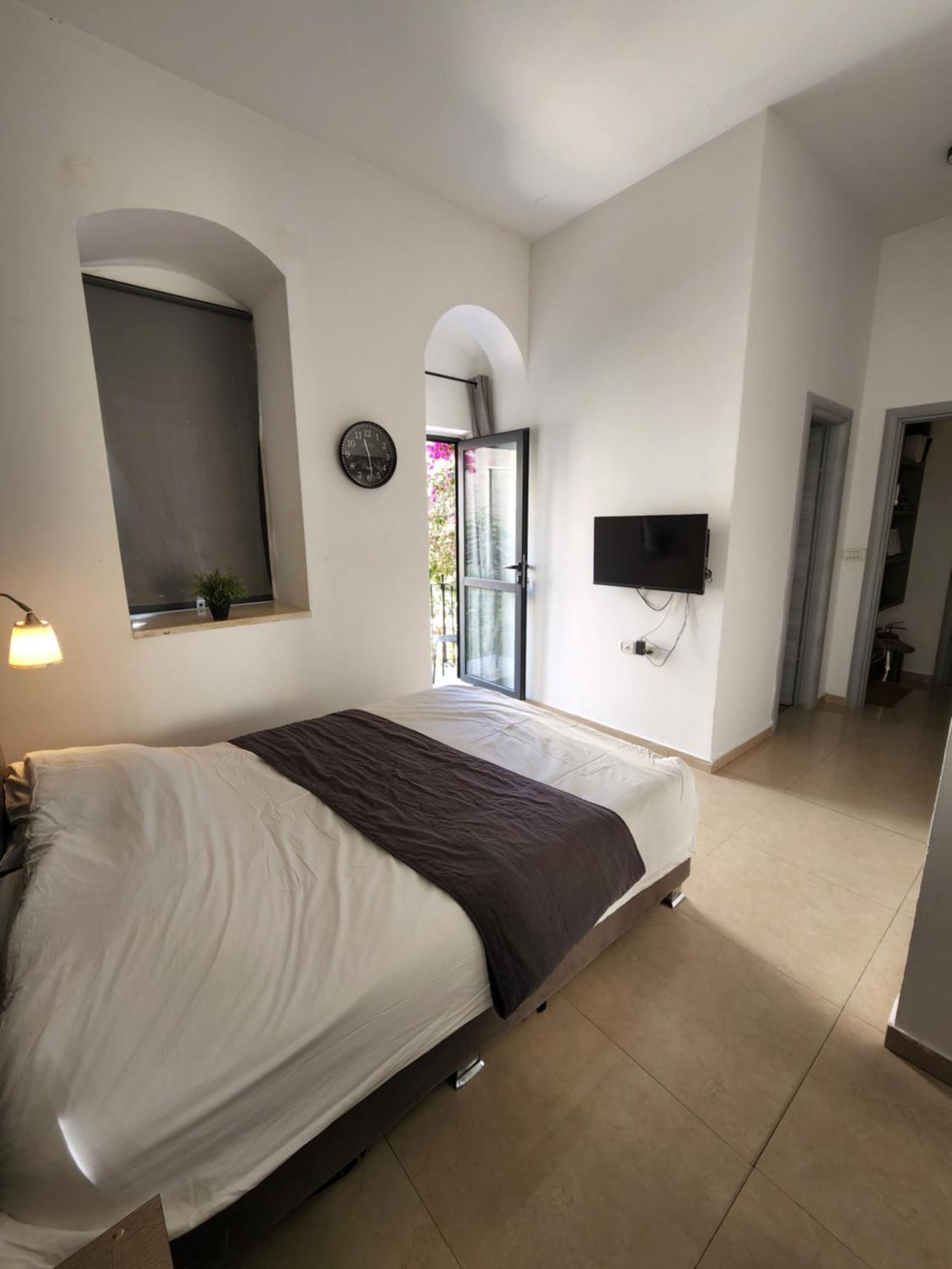 Deluxe Double Room with Balcony,1589110026:JPEG