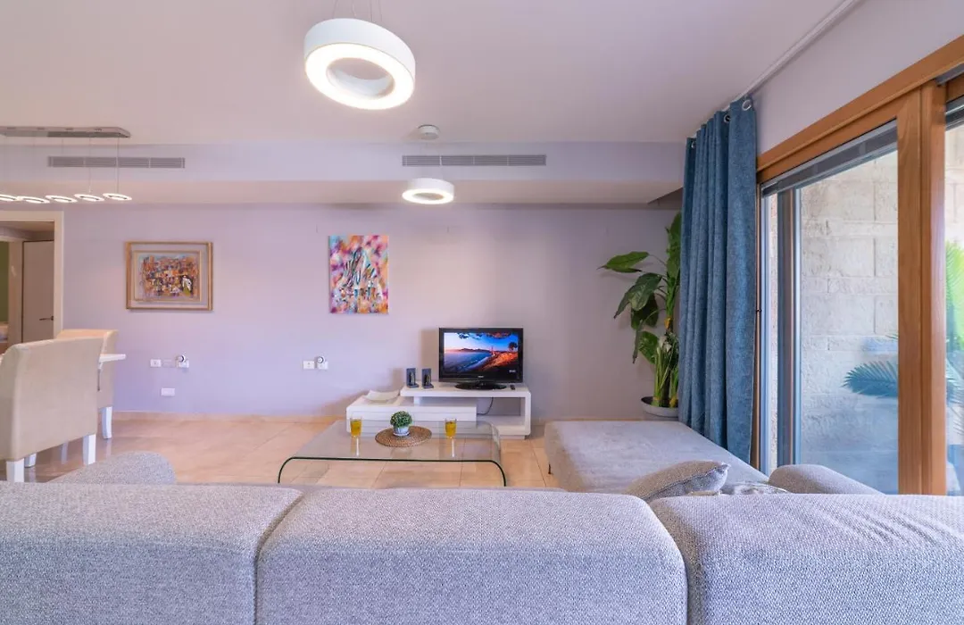 Art Apartment In Mamila - King David Residence-1