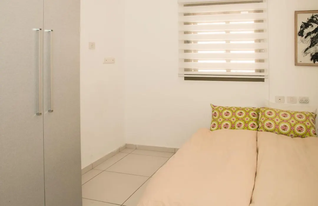 Luxurious Huge 5R In Jerusalem Center-1