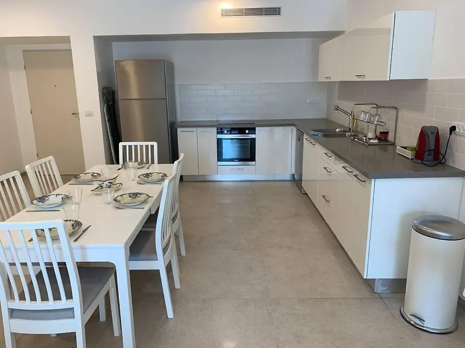 Boutique Haneviim Luxury Big 2 Bedrooms City Center !-1