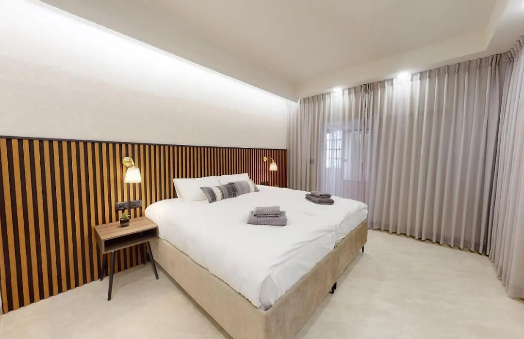 A Luxury Apartment In The Center Of Jerusalem-1