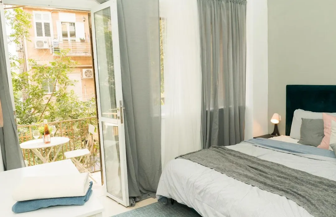 Ben Yehuda Apt-1