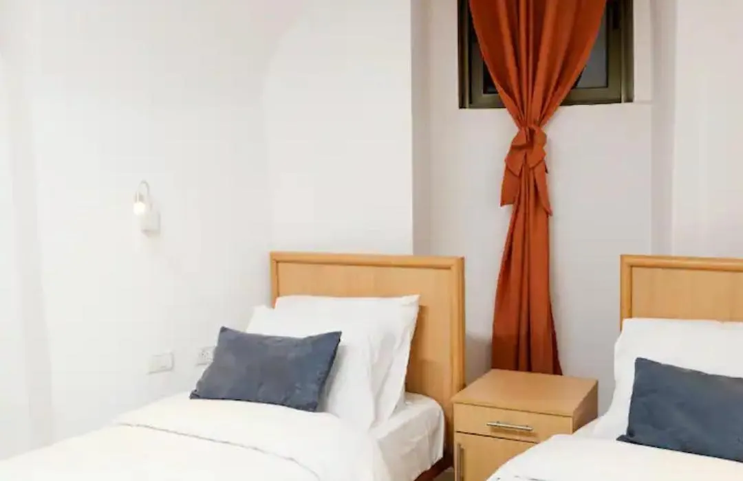 William'S Guest House-1