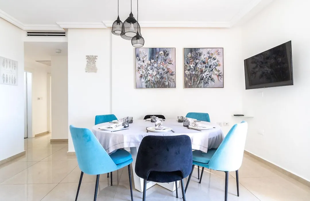 Luxury 4 Bedroom With Amazing View In Ramat Sharet Bayt Vegan-1
