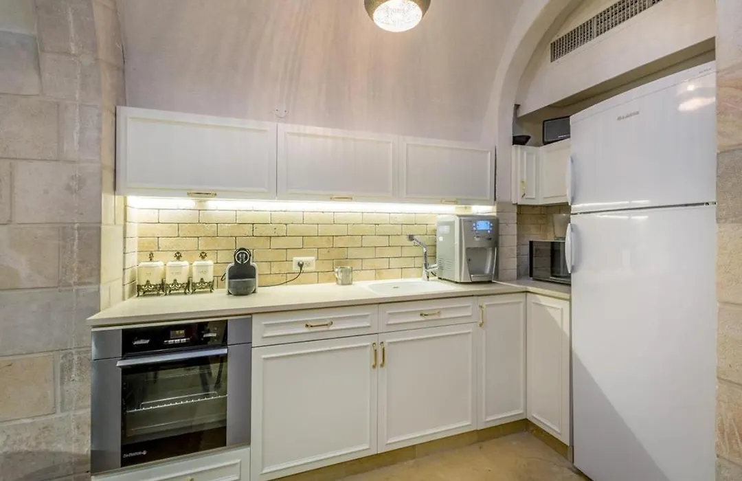 Western Wall Luxury House - Avraham-1