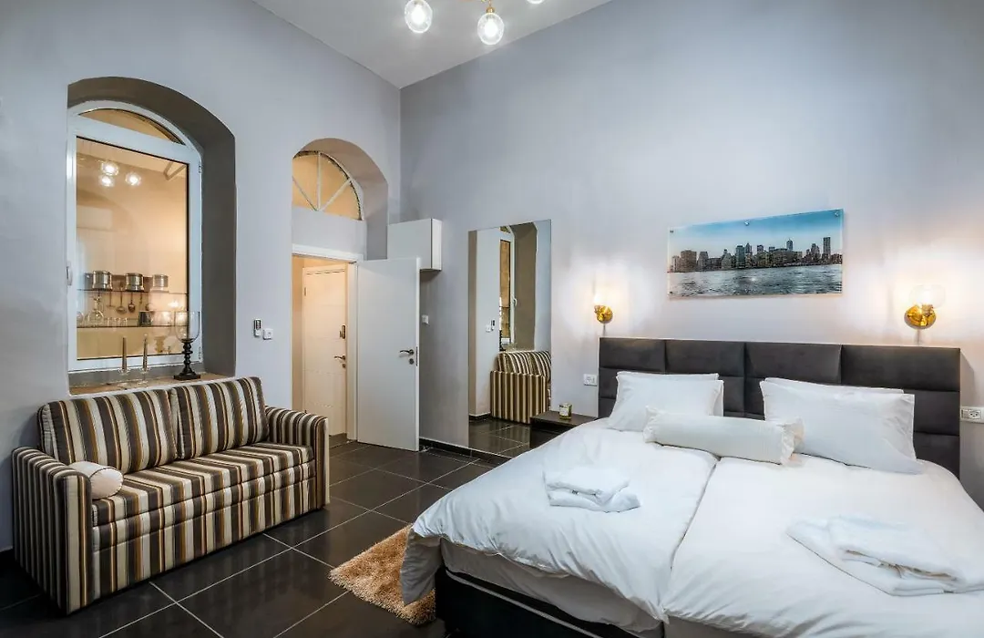 Luxury Studio Next The Waldorf Astoria-1