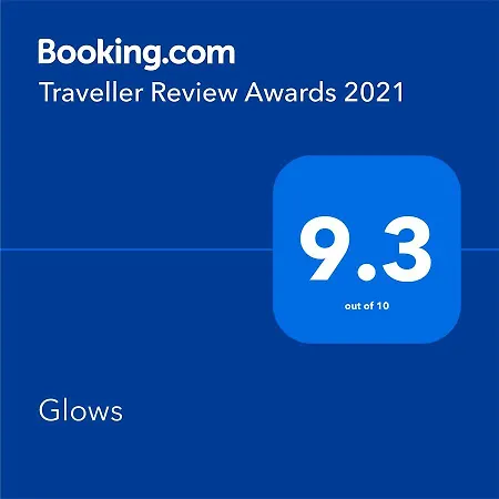 Glows-3