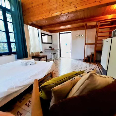 Baka B&B-2