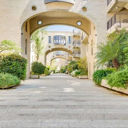 Mamilla Pool - David'S Village - Jerusalem-Rent-2