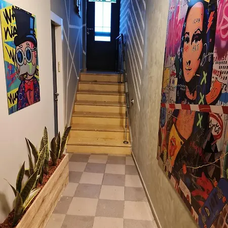 Space Art Boutique Downtown-2