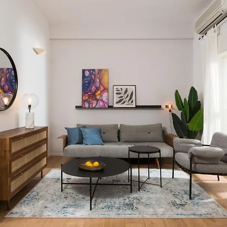 Cozy Rehavia For Families-3