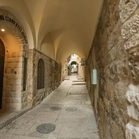 Western Wall Luxury House-3