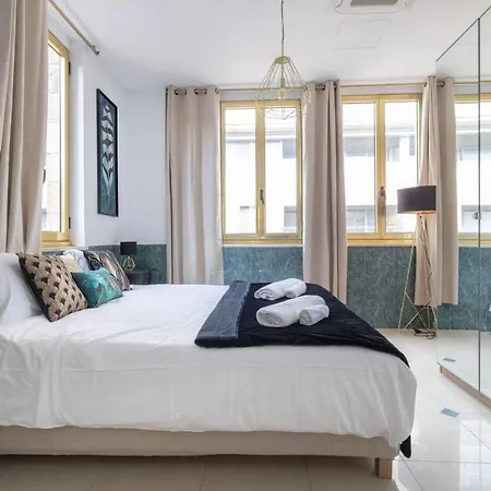 Luxury 2Bdr - 2Br Mamilla-3