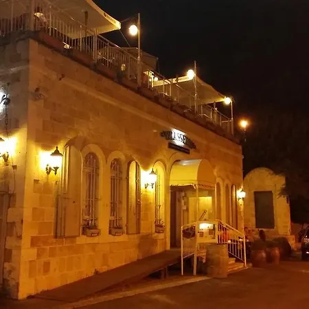 Rosary Sister Guest House Ein Karem-3