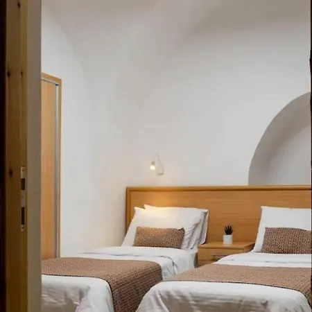 William'S Guest House-2