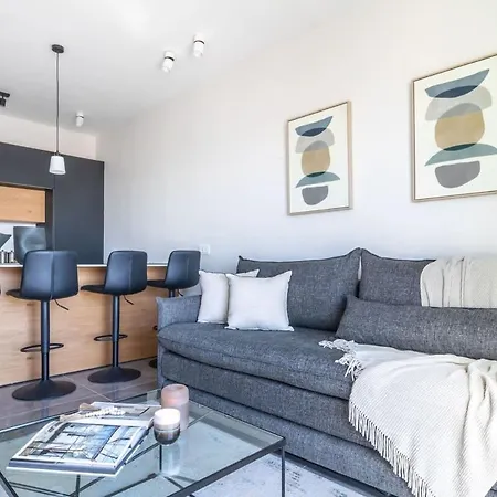 1 Bedroom Savyon View - Isrentals-3