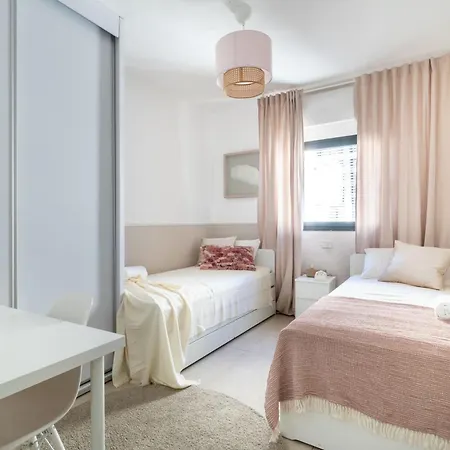 Luxury 4 Bedroom With Amazing View In Ramat Sharet Bayt Vegan-2