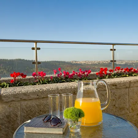 Ein Kerem Hotel-3