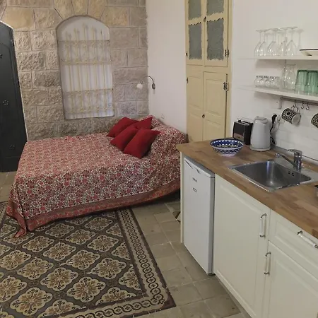 Central Old Stone Jerusalem Apartment-3