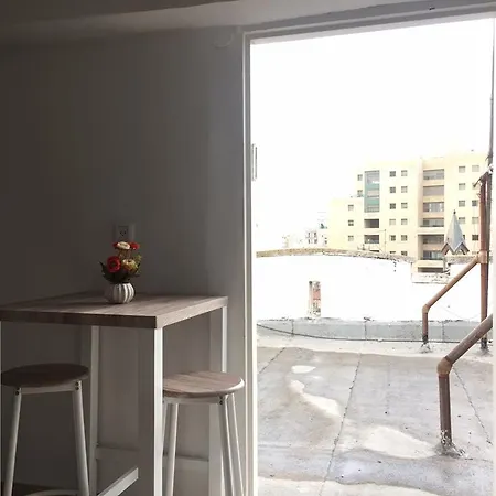 Ez House & Caffe-2