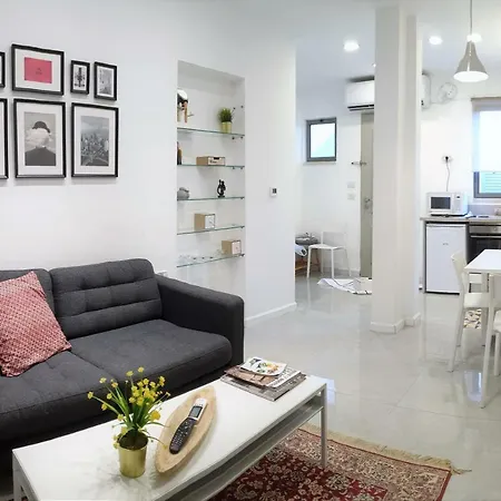 Modern Home In The Heart Of Nachlaot-2