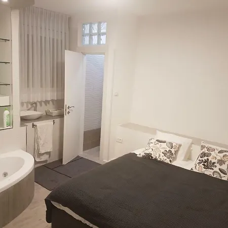 Boutique Apartment-3