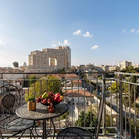 Deluxe 2 Bedrooms Apartment/Terrace In City Center-2
