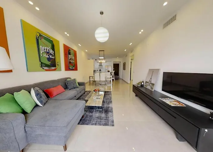 Exclusive Two-Bedroom Apartment With Parking Gerusalemme