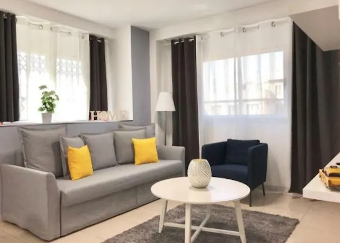 Sweethome26 Jerusalem Center 6Pers